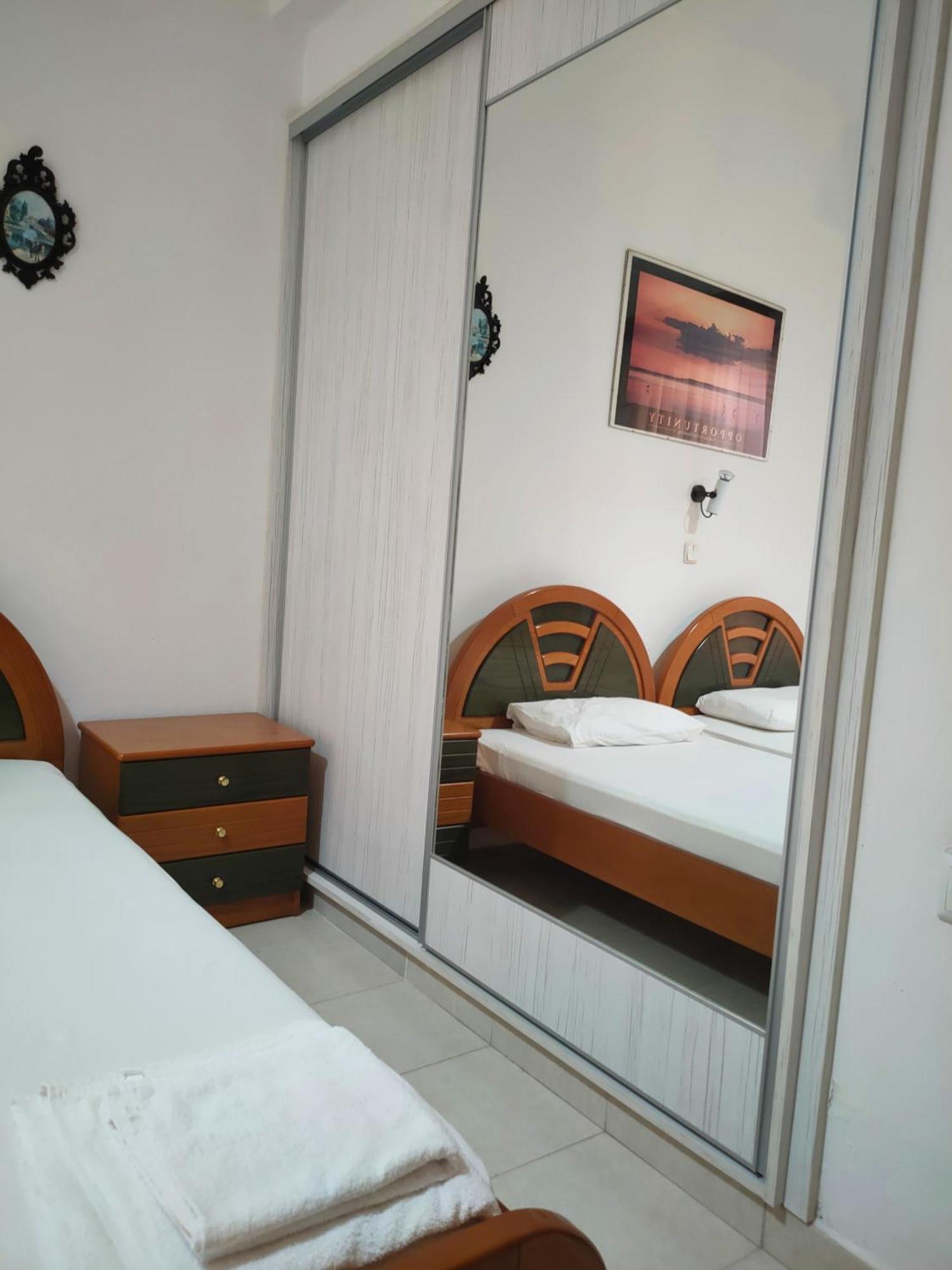 Cleopatra'S House Apartments Archangelos  Esterno foto